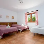 Yourhouse Ca Na Teulera, With Private Pool בית כפרי